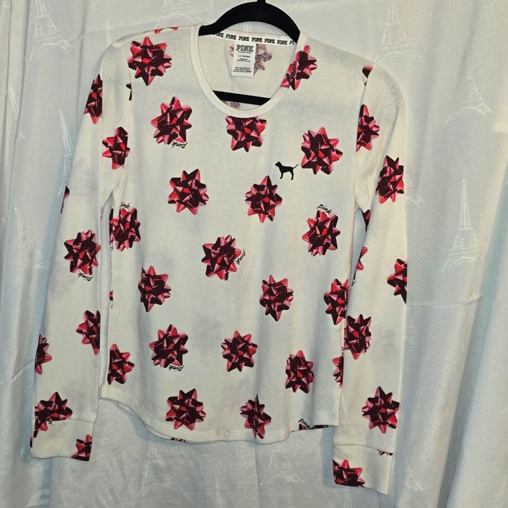 PINK Victoria's Secret Christmas Bow pajamas set